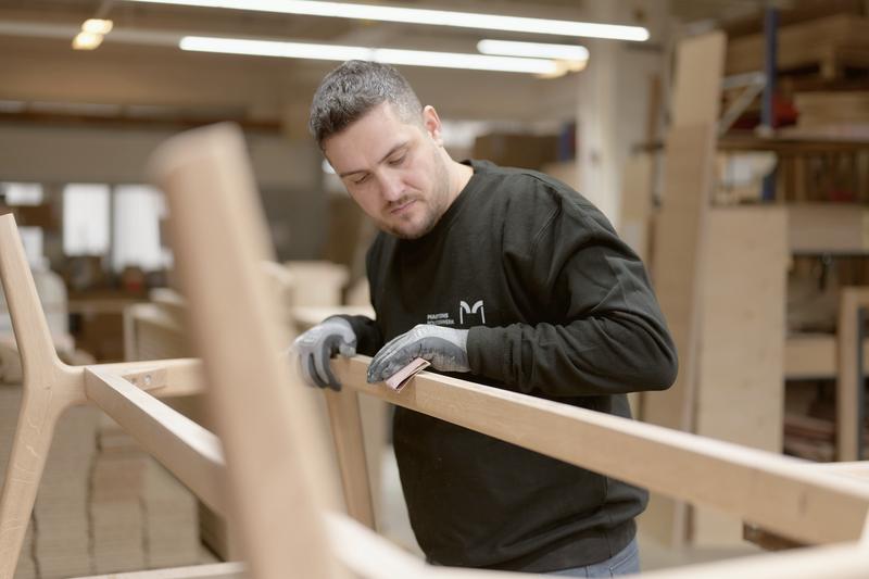 Joiner aligning a chair frame